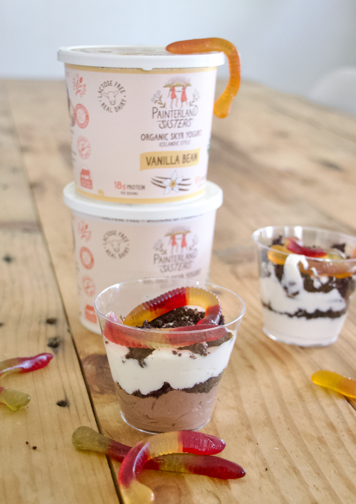 Spooky Skyr Dirt Cups – Painterland Sisters