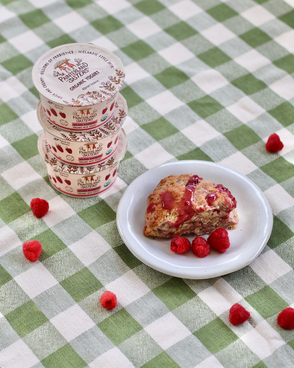 Raspberry Skyr Scones