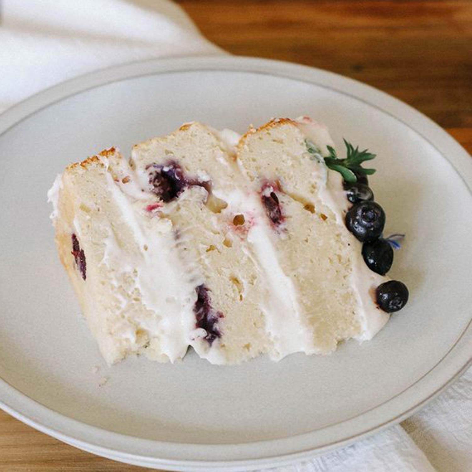 Blueberry Lemon Organic Skyr Yogurt (5.3oz) — Painterland Sisters